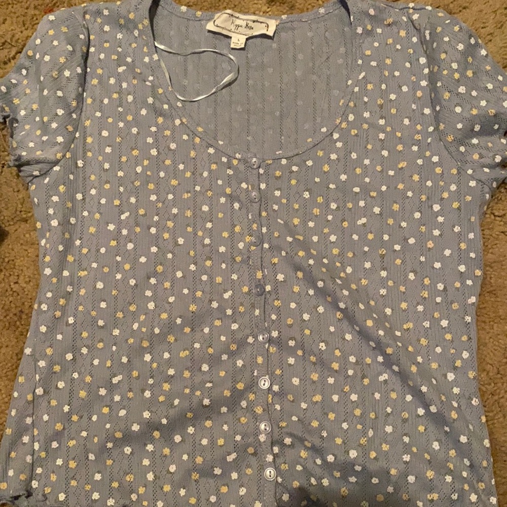 yellow and white print crop